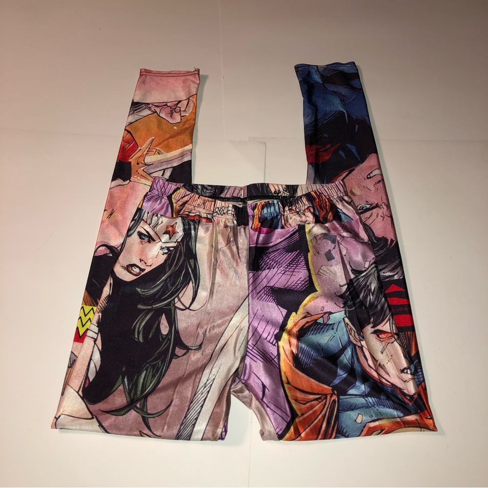 Wonder Woman Superman comic book, DC leggings See measurements